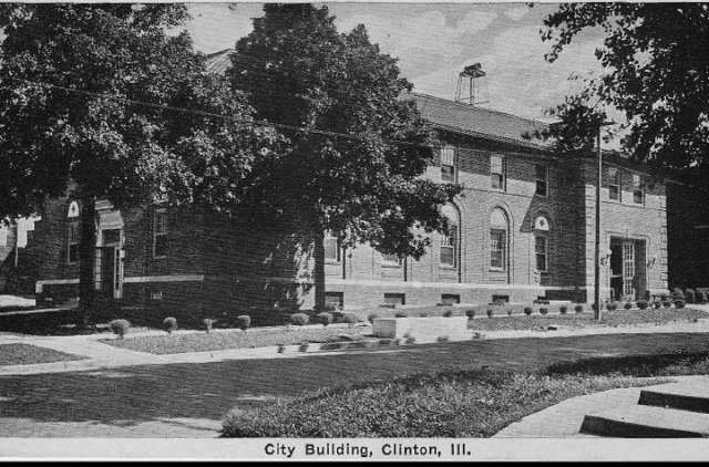 clintoncityhallbldg.jpg