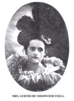 Picture of Gertrude (Sherwood) Snell.