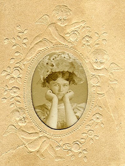Photograph of Iva Ellington.