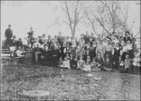 Photograph of Lane-Coppenbarger Reunion.