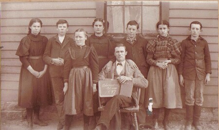 Photograph of students in the Waynesville School Advanced Class of 1897.